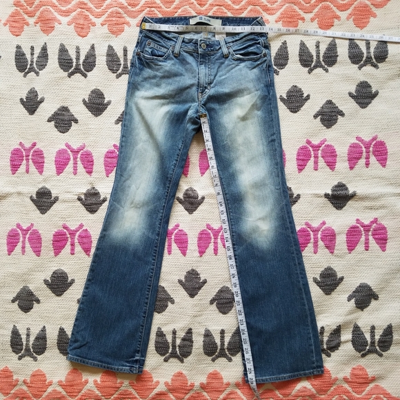 Gap Regular Flare Jeans - Picture 2 of 9